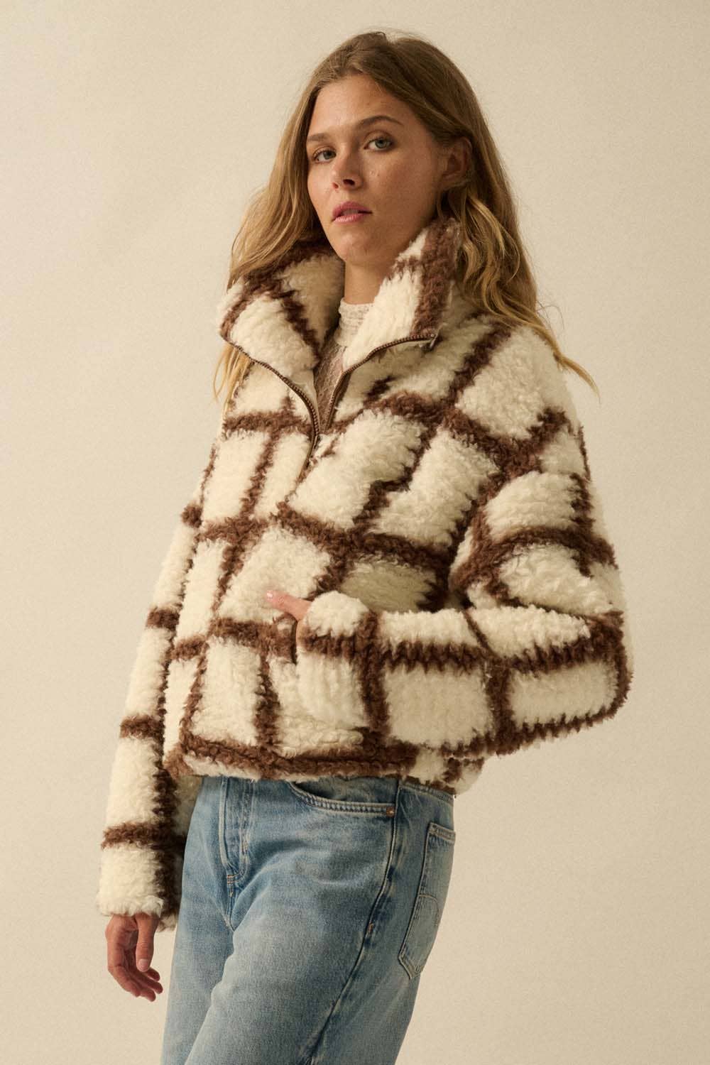 Check-Print Fleece Zip-Up Pocket Jacket: Cream-Black / L