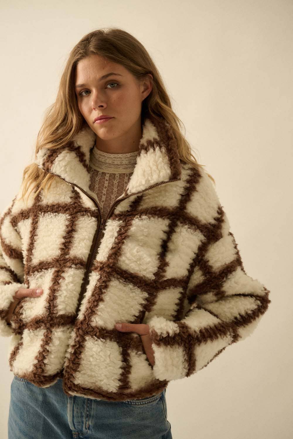 Check-Print Fleece Zip-Up Pocket Jacket: Cream-Black / L